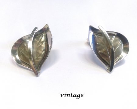 1950's vintage clip on earrings